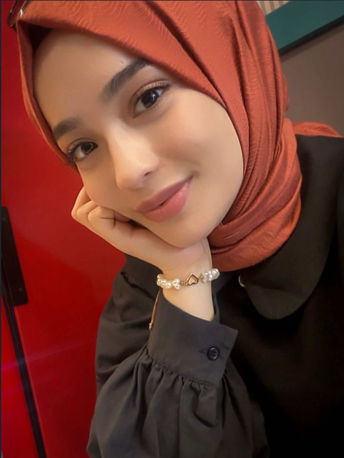 Cumhuriyet Hoş Bayan Escort Bayan Hale