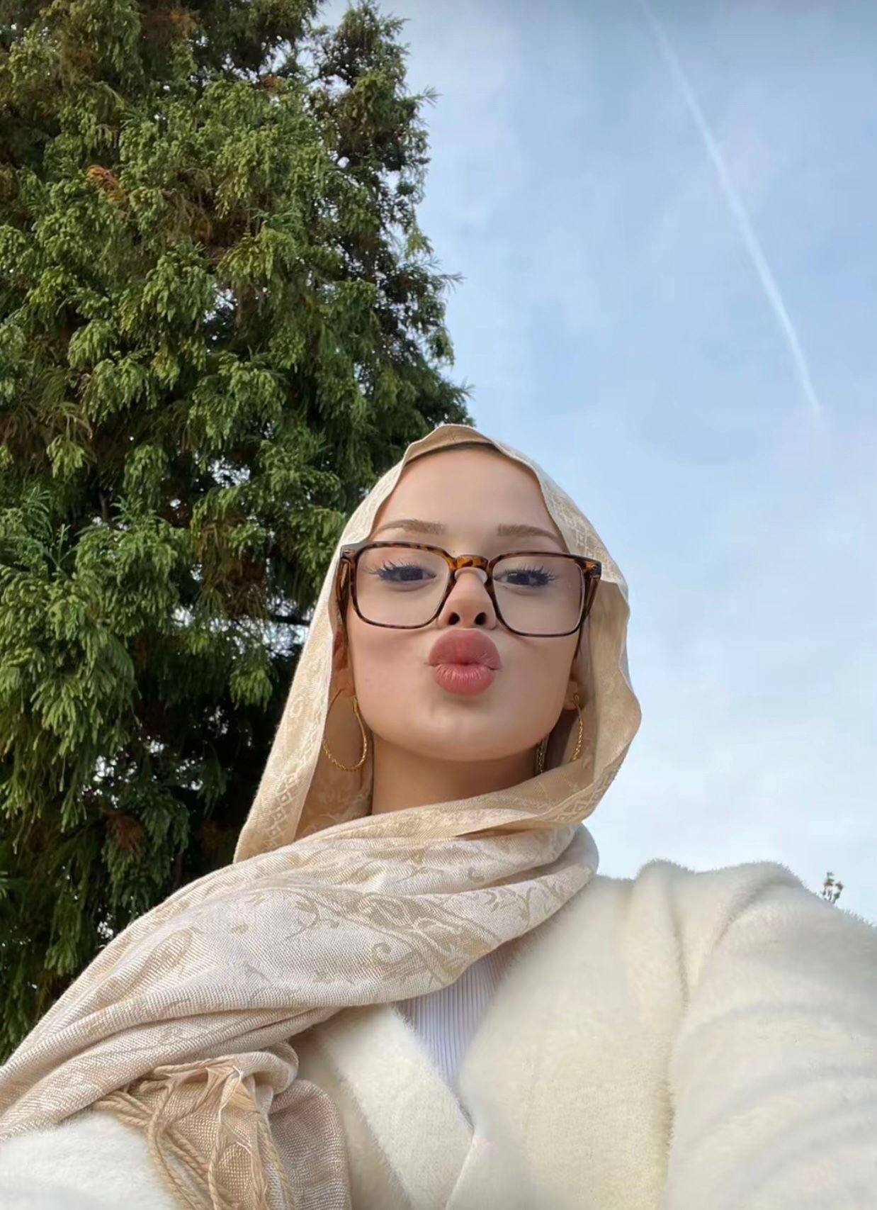 Yalınca Titiz Bayan Escort Nisa
