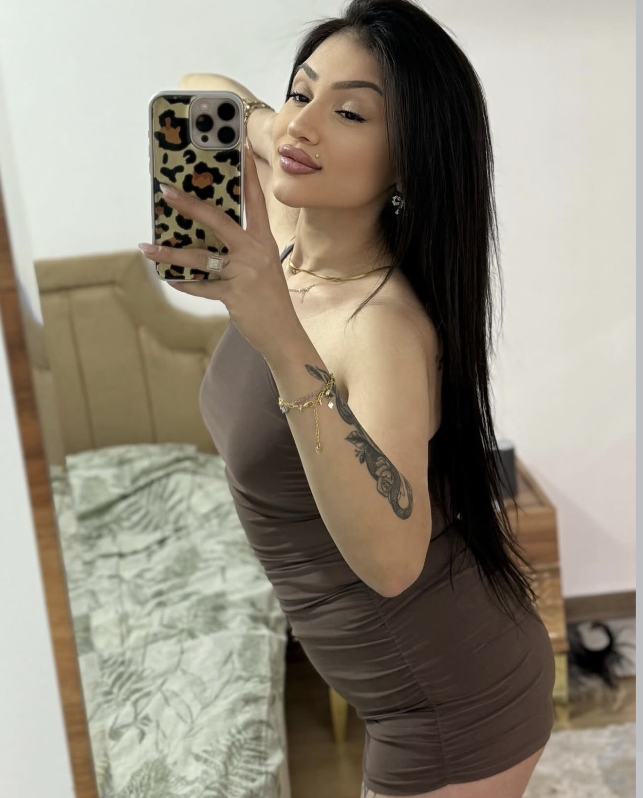 Altındere Beni Sevecek Kadın Bayan Escort İpek
